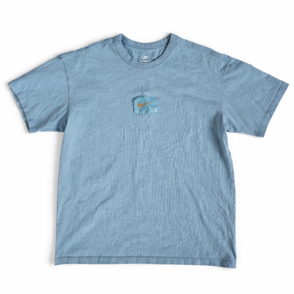 Nike Max90 Swoosh Patch T-Shirt in Glacier Blue mens size Large